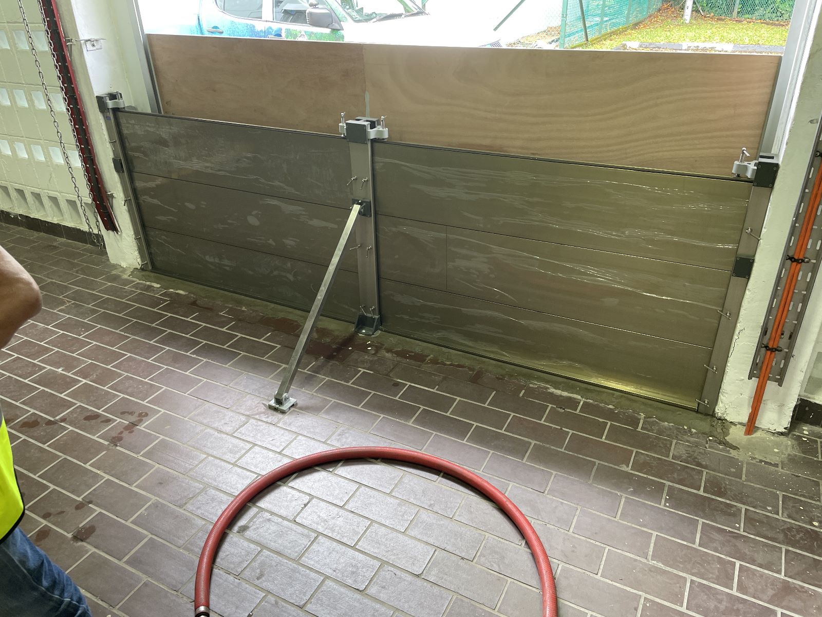 Lakeside Flood Barriers installed at Singapore’s Public Utilities Board (PUB)